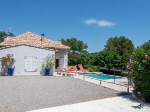 Maisons de vacances Holiday Home Les Eaux Claires by Interhome : photos des chambres
