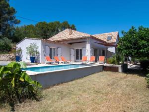 Holiday Home Les Eaux Claires by Interhome