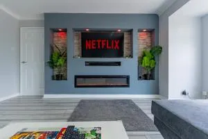 Jodi's Bungalow - Garden and Parking - Keyworth