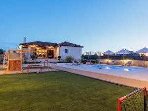 Holiday Home KLM by Interhome - Alić