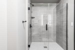 W Loop 1BR w Pool Gym nr Fulton Mkt CHI-295