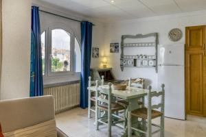 Art- Apartamentos Revilla Tacke F
