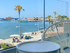 Phaedrus Living: Marina Sea View Flat 214 Emerald