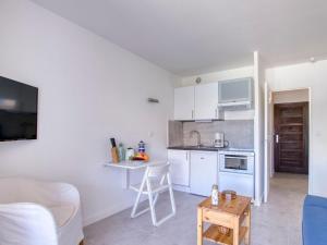 Studio Le Mas de la Mer by Interhome