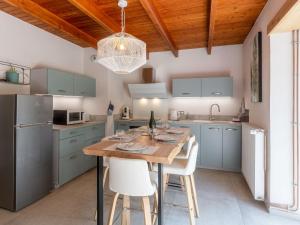 Maisons de vacances Holiday Home Les Oiseaux by Interhome : photos des chambres