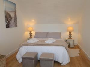 Maisons de vacances Holiday Home Villa Ty PY by Interhome : photos des chambres