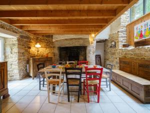 Maisons de vacances Holiday Home La Torche by Interhome : photos des chambres