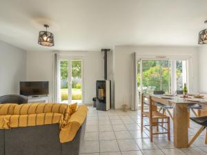 Maisons de vacances Holiday Home Villa Margarin by Interhome : photos des chambres