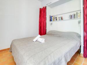 Apartment Mas de la Madrague-11 by Interhome