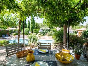 Maisons de vacances Holiday Home Petit Paradis by Interhome : photos des chambres