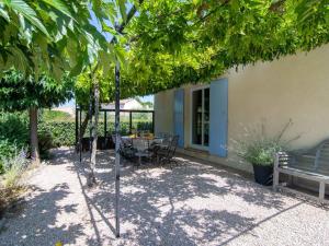 Maisons de vacances Holiday Home Petit Paradis by Interhome : photos des chambres