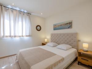 Apartment Les Dauphins-2 by Interhome