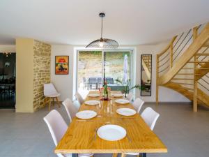 Maisons de vacances Holiday Home Pointe du Raz by Interhome : photos des chambres