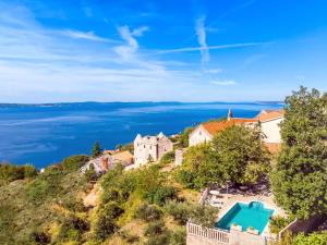 Holiday Home Villa Jolie Amazing Stone by Interhome