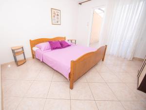 Apartment Vinka-3 by Interhome