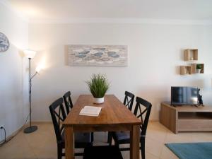 Apartment Sunny Beach Retreat by Interhome