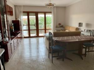 La Puerta de la Bardena N e g r a, ideal para visitar las Bardenas Reales y Sendaviva