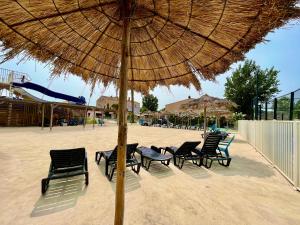 Campings Mobil Home 2CH Bien Equipe Valras-Plage : photos des chambres