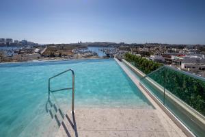 Grands Suites Hotel and Spa Sliema