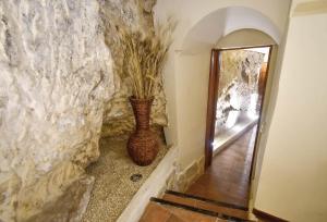 Domum in petra casa nella roccia Self check - in