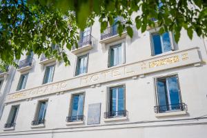 Hotels Le Grand Hotel : photos des chambres