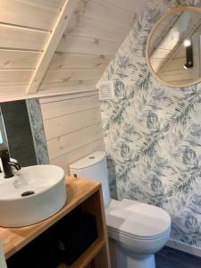 Chalets La Cabane perchee de la Mure : photos des chambres