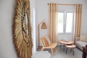 Summer Residence - Sea View Retreat in Provatas, Milos