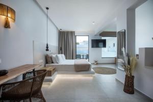 Deluxe Suite with Spa Bath room in Moscha Hotel