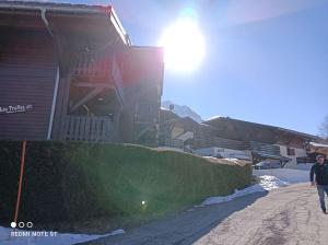 Appartement en rez de jardin vue montagne