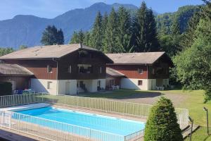 Appartements Samoens residence Grand Tetras 4 personnes piscine : photos des chambres