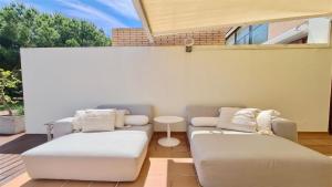 Vila Mitri, Monte laguna-CleverDetails, 5 bedroom villa, sleeps 8 adults 2 children