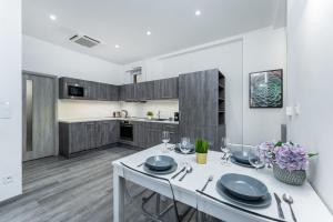 Rentero Wenceslas square Apartment, Prague