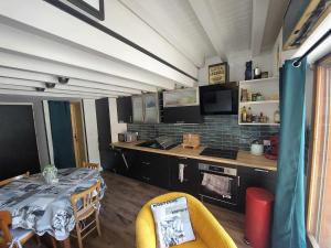Appartements appartement entier 60m2 : photos des chambres