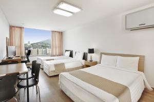 Phòng Gia đình De Luxe (De Luxe Family)