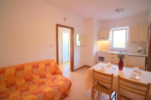 Apartment in Porec 10 