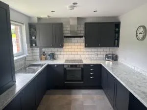 Flat Two, 212 Eaglesham Road, East Kilbride, Glasgow - 牛顿梅恩斯