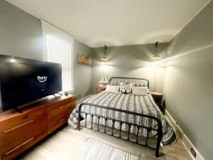 Historic District Vermilion Home