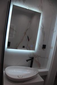 Nasis Home & Apartments