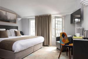 Hotels Hotel Le Dauphin : photos des chambres