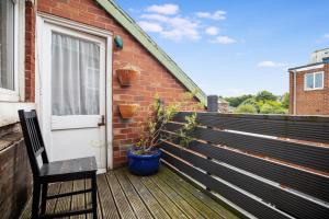 Terrace View Home in South Shields, Sleeps 7