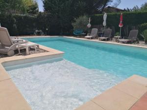Villas Villa chaleureuse avec piscine : Villa 2 Chambres :