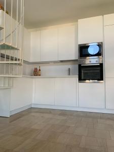 Regina Elena, Luminoso appartamento sulla spiaggia