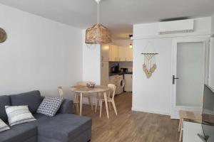 Appartements Cocoon close to the sea 100 meters from the beach : photos des chambres