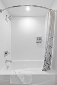 Standard Double Room room in Holiday Inn Express Hotel & Suites McCall-The Hunt Lodge an IHG Hotel