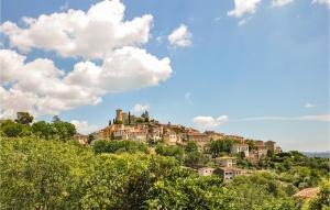 Maisons de vacances Stunning home in Callian with Outdoor swimming pool, WiFi and 3 Bedrooms : photos des chambres