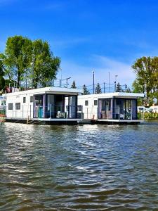 ARKA 2 - Houseboat w centrum Mielna, rower wodny, parking, Wi-Fi