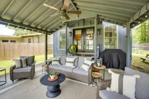 Lakefront Oasis with Patio in Hot Springs, Arkansas! - Malvern