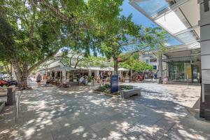 Luxury in the Heart of Hastings street 628