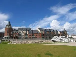 High Quality 2 Bedroom Town Centre Apartment - Widows Row