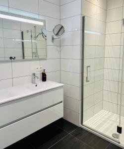 Apartment 23